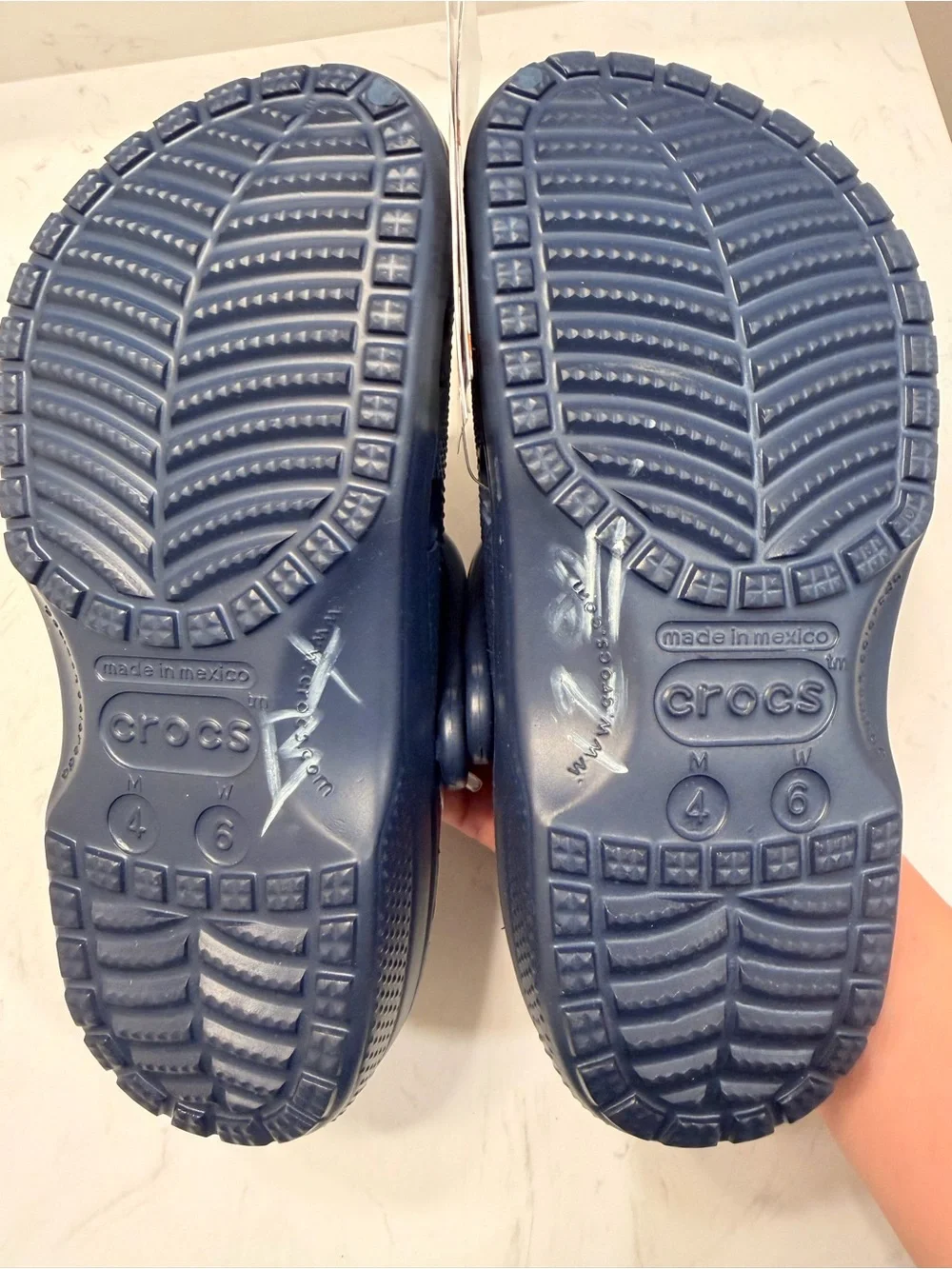 CROCS classic clog With Tags 🏷️ Navy Blue US M 4,W6 EUR 36